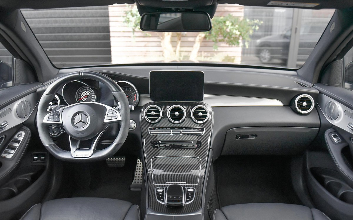 Mercedes-Benz GLC 43 AMG interieur origineel uit het VMS